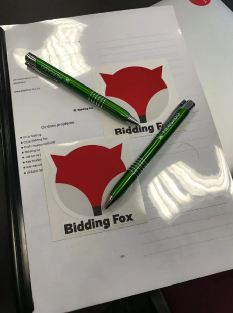 Bidding-fox