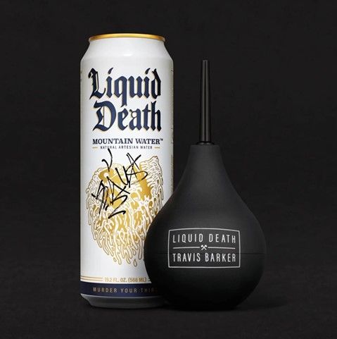 Reklama značky Liquid Death